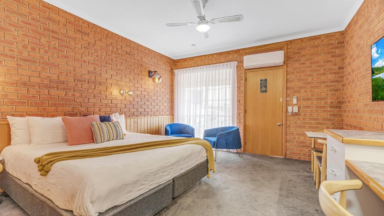 Golden River Motor Inn Moama Exterior foto